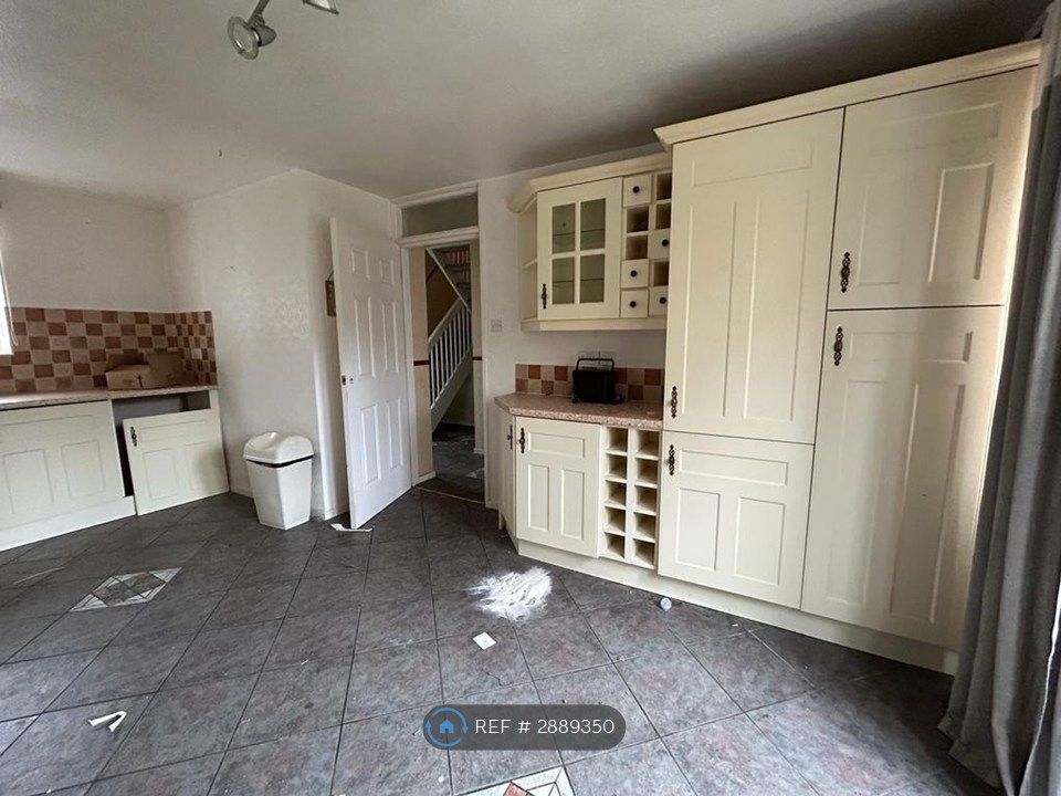 Additional image 4 of 4 bed terraced house to rentOutfield, Bretton, Peterborough PE3