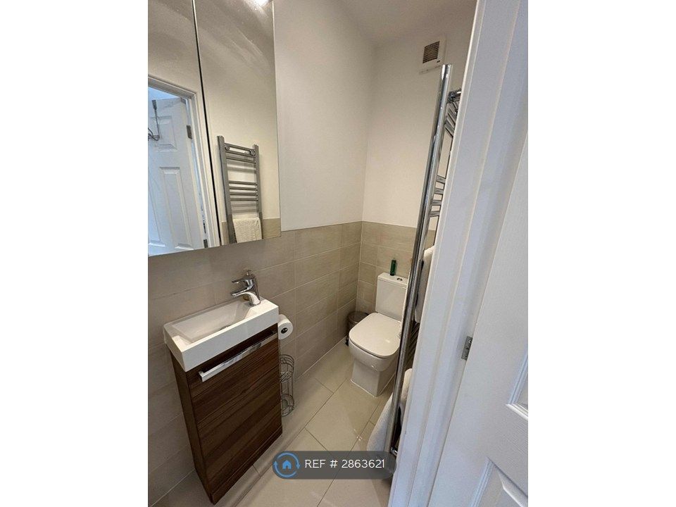 Additional image 7 of 6 bed detached house to rentHartfield Road, Forest Row RH18