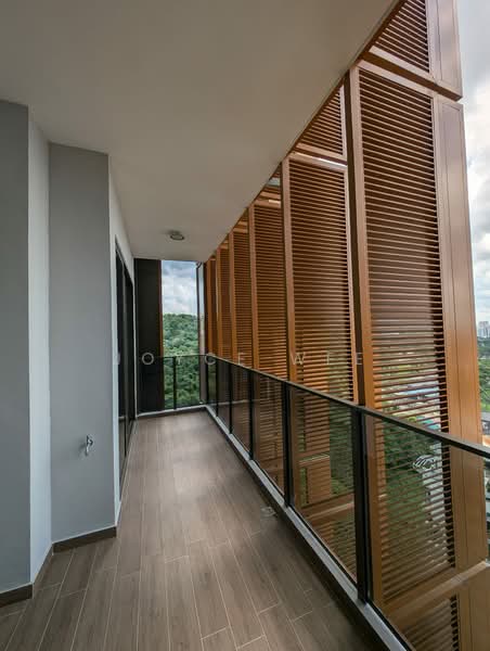 8 Hillview Rise photo 2