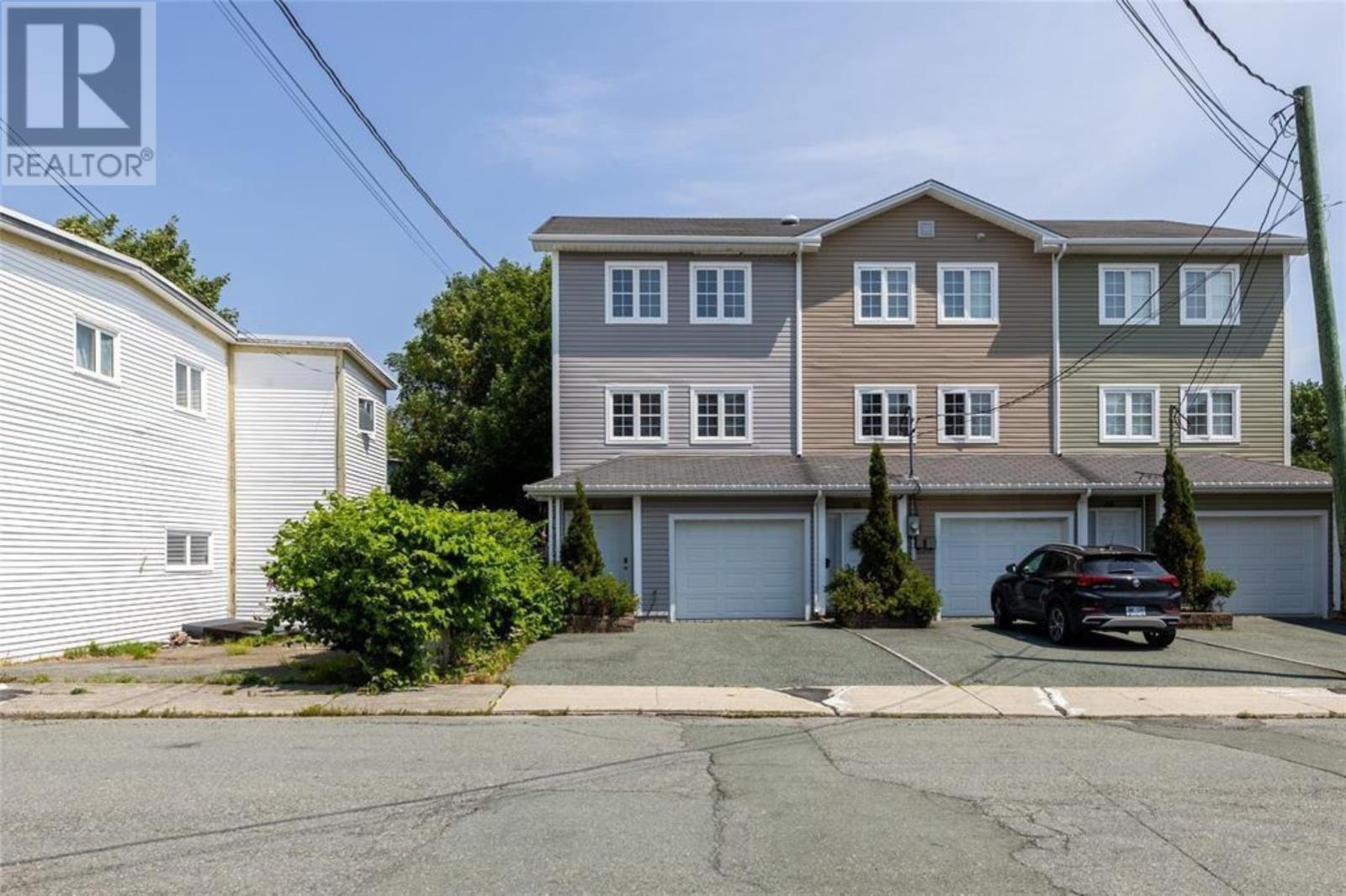 32 Cook Street