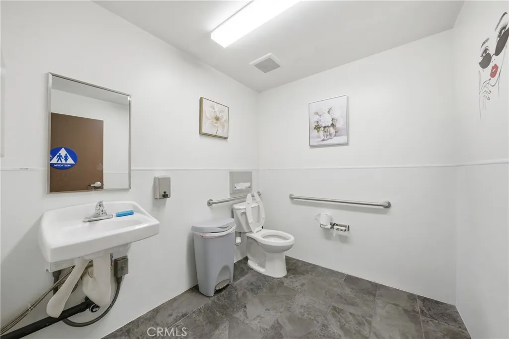 Additional image 50 of 340 E Foothill Blvd, Arcadia, CA 91006