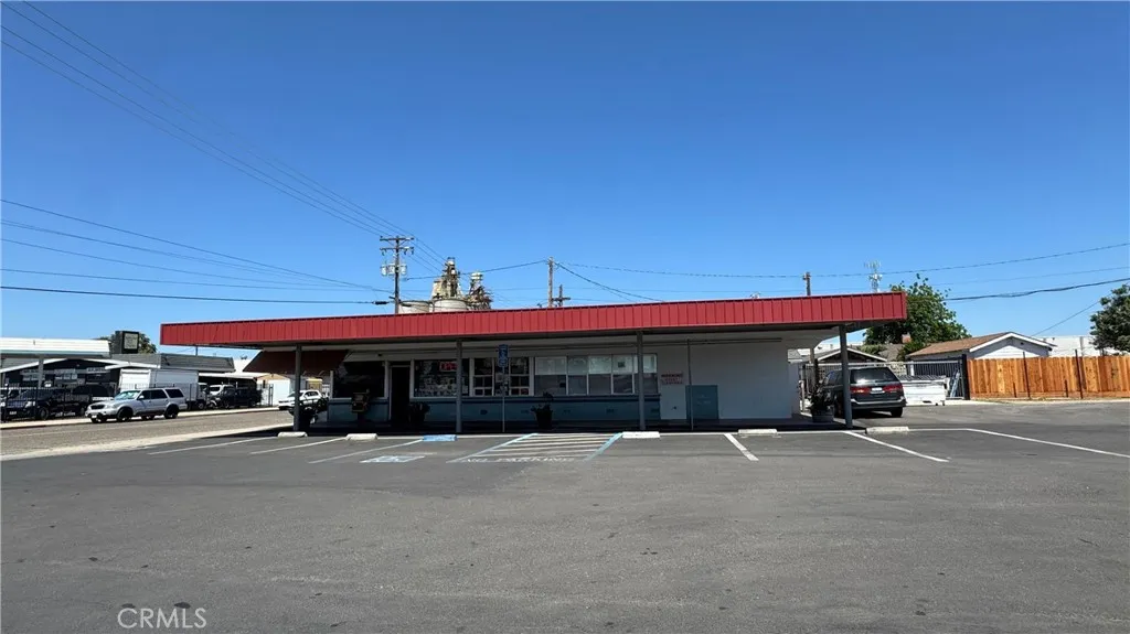 Additional image 24 of 690 C Street, Turlock, CA 95380