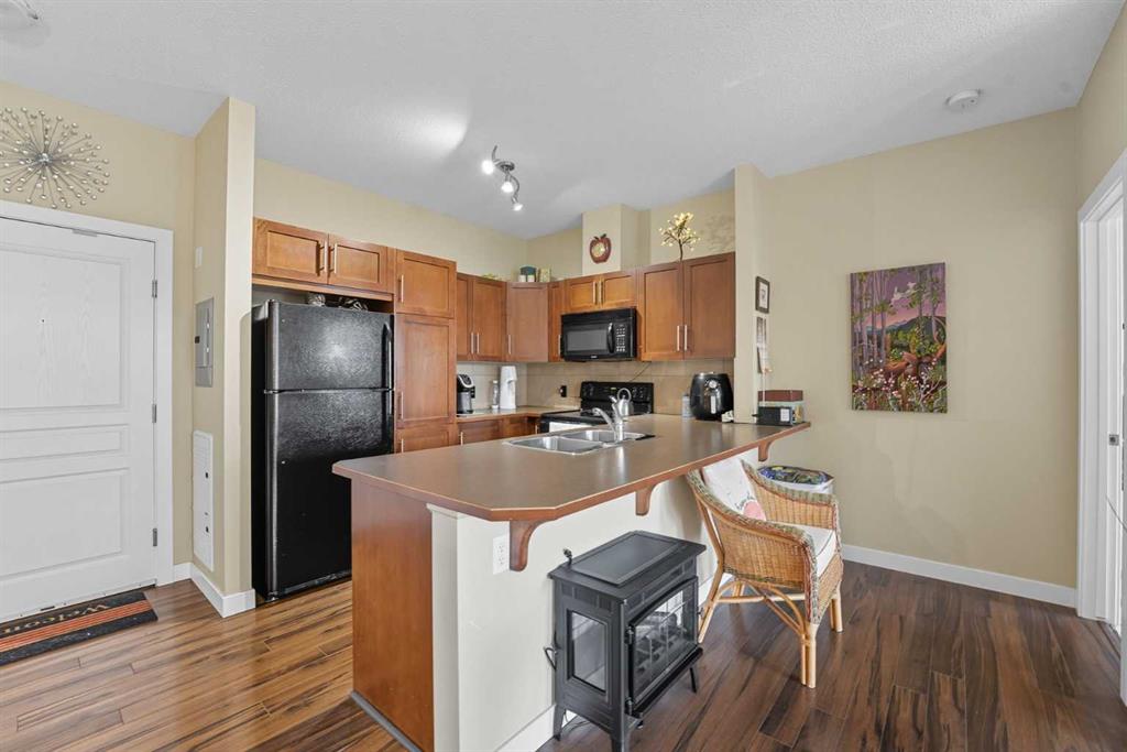 Additional image 3 of 310-48 Panatella Road NW, Calgary, AB, T3K 0V4
