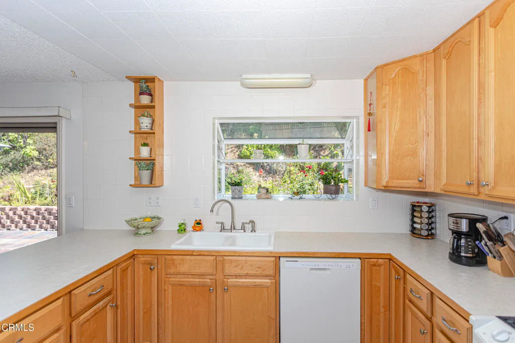 Additional image 80 of 9010 Mulberry Drive, Sunland, CA 91040