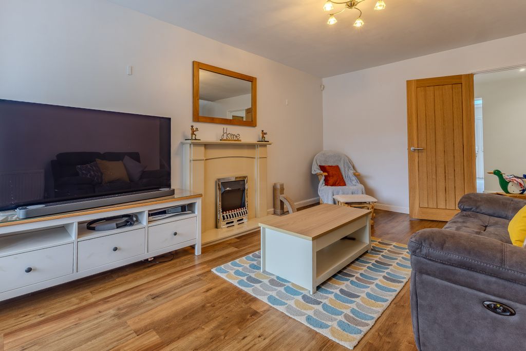 Additional image 7 of 3 bed detached house for saleQueenswood Drive, Hampton Dene, Hereford HR1