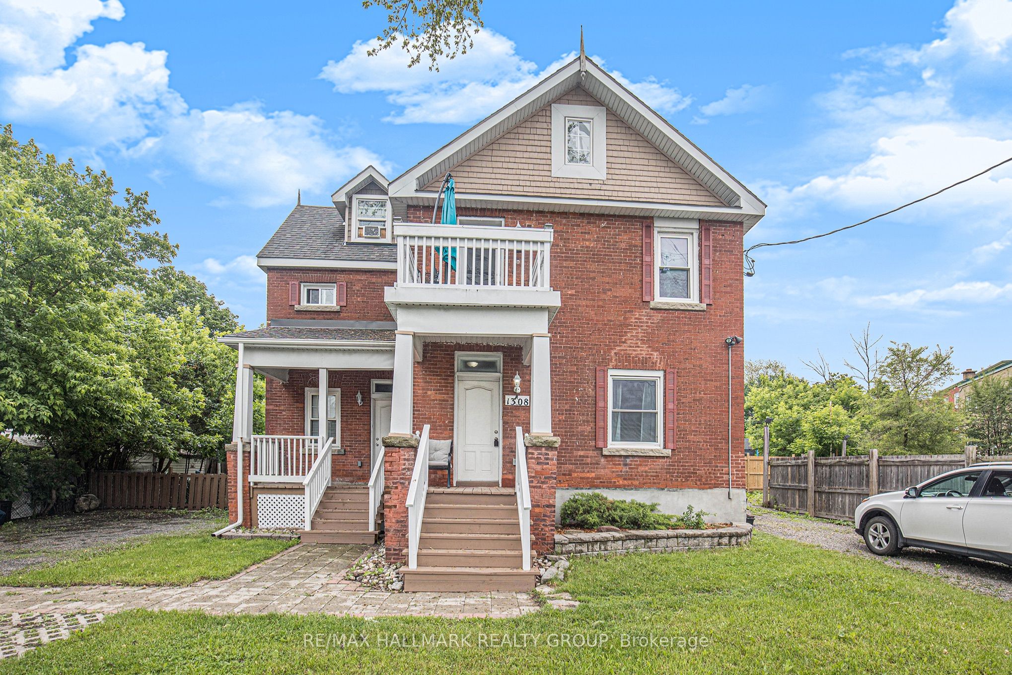 3-1308 Shillington Avenue, Ottawa, ON, K1Z 8A5