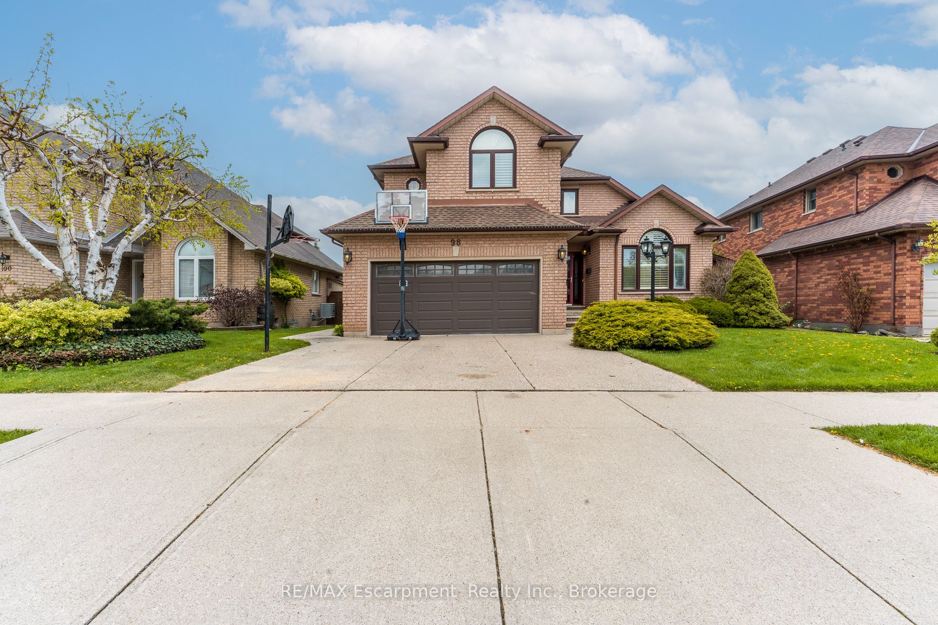98 Glenhollow Drive, Hamilton, ON, K8J 3R4