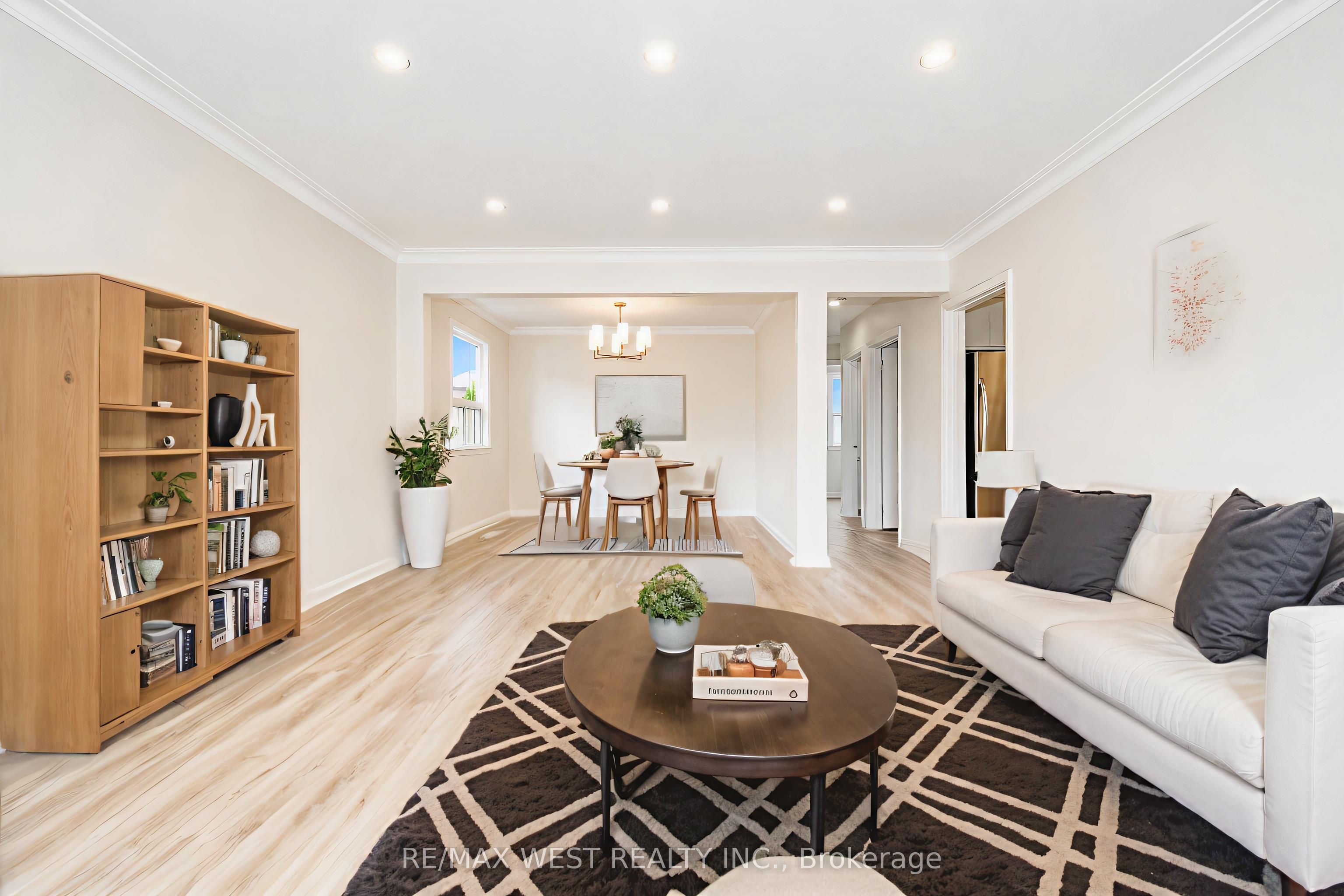 Additional image 3 of 23 Irwin Road, Toronto, ON, M9W 2P6