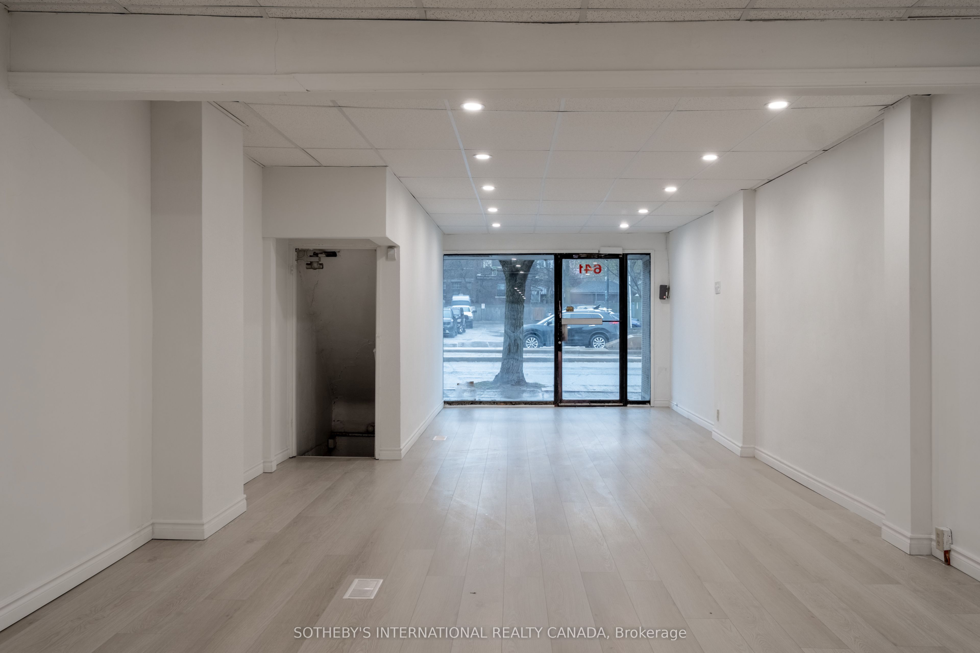 Additional image 2 of 641 St Clair Avenue W, Toronto, ON, M6C 1A7