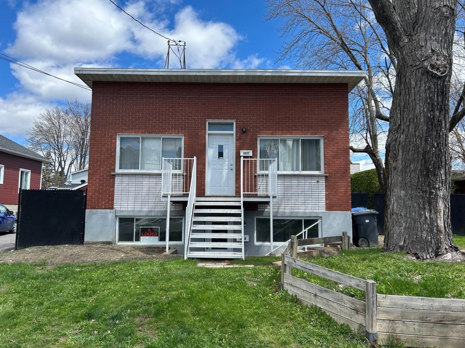 3019 Rue MacKay