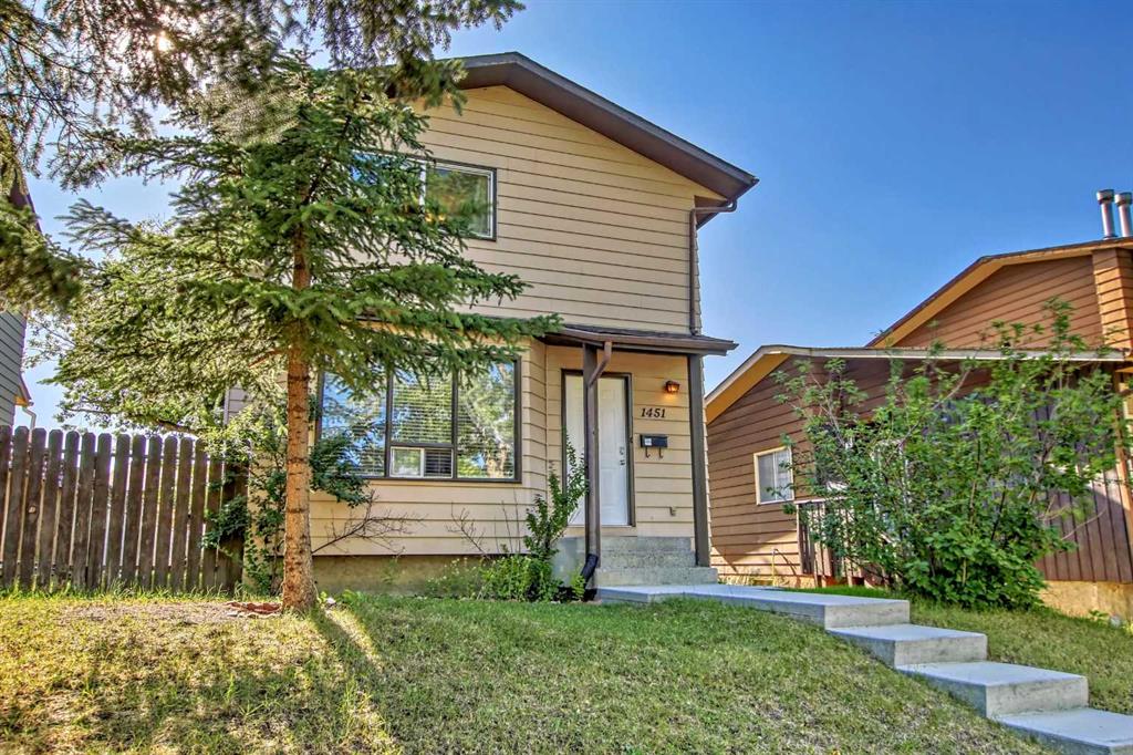 1451 Berkley Drive NW, Calgary, AB, T3K 1T6