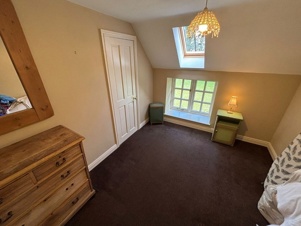 Additional image 13 of 5 bed detached house to rentSouth Dalton, Beverley, East Yorkshire HU17