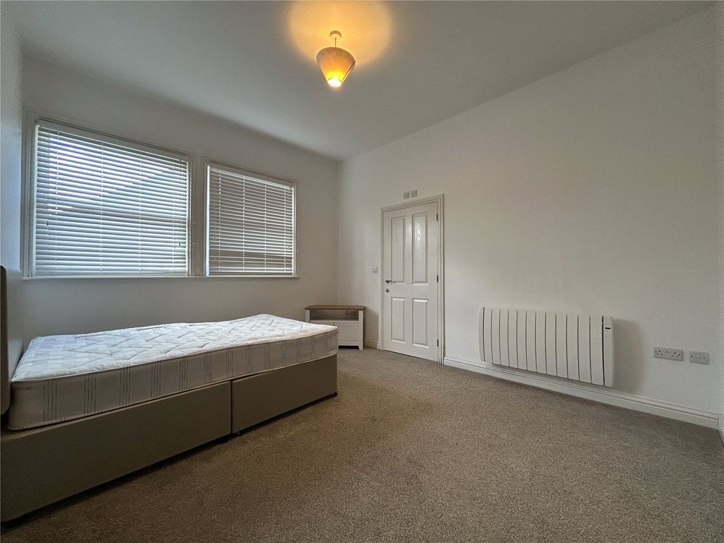 Additional image 4 of 2 bed flat to rentBond Street, Bridgwater TA6