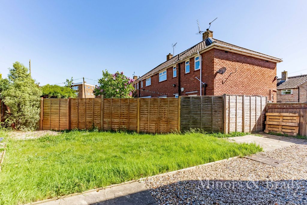 Additional image 7 of 5 bed semi-detached house to rentDarrell Place, Norwich NR5