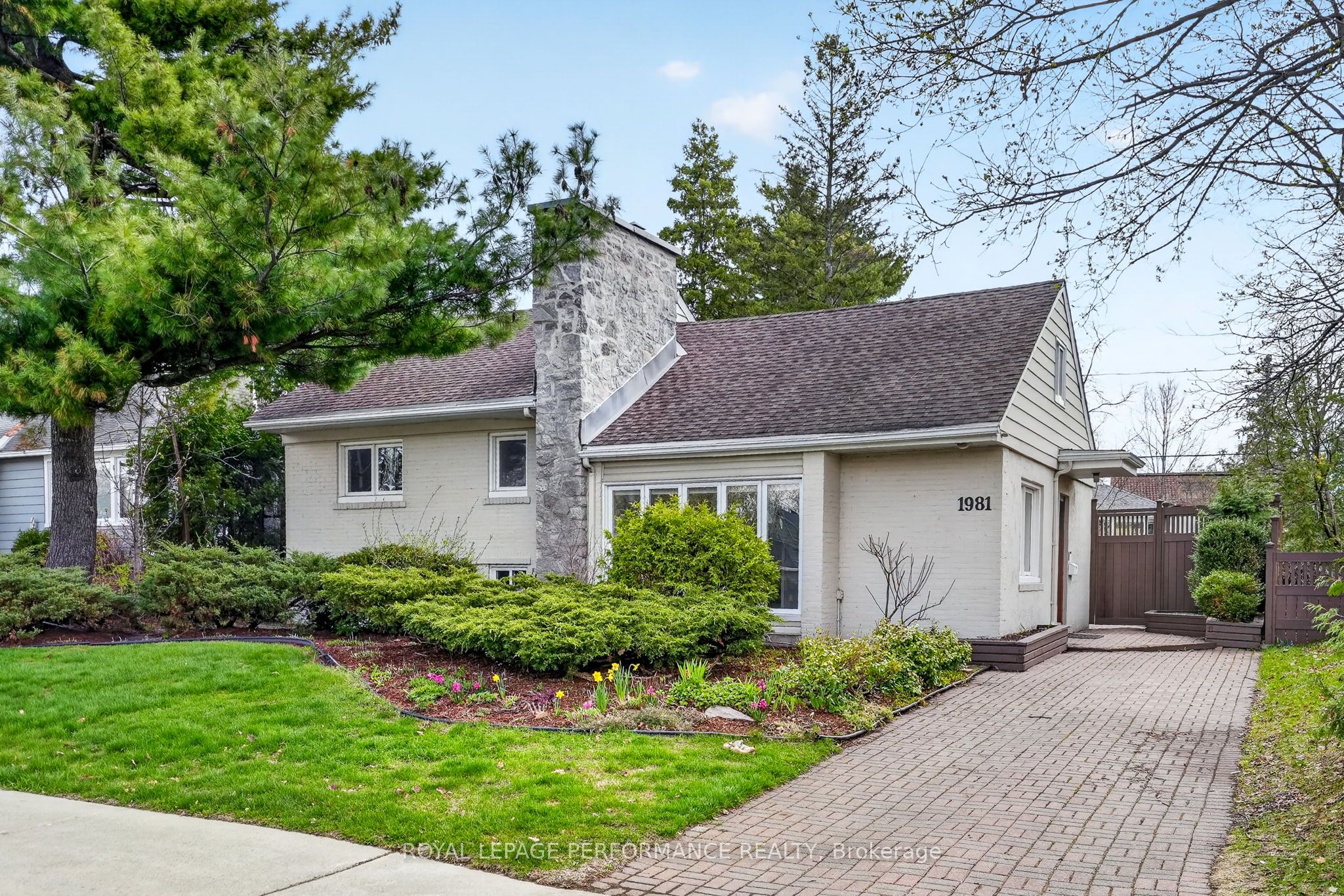 1981 Alta Vista Drive, Ottawa, ON, K1H 7K9