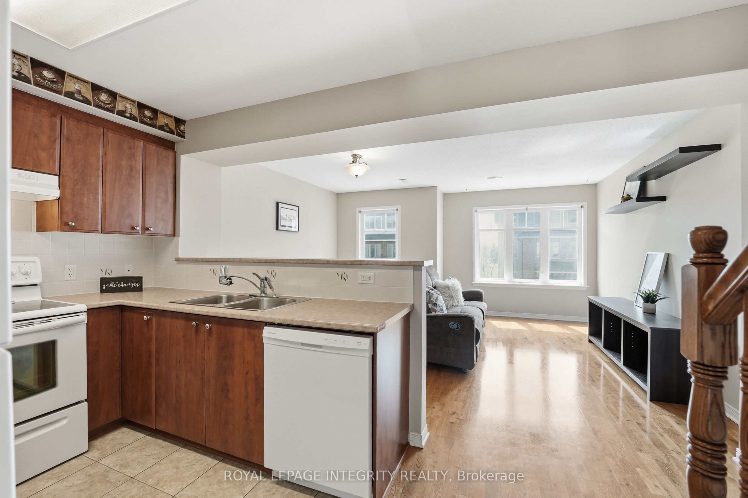 Additional image 3 of 11-642 Reardon Private, Ottawa, ON, K1V 2K8