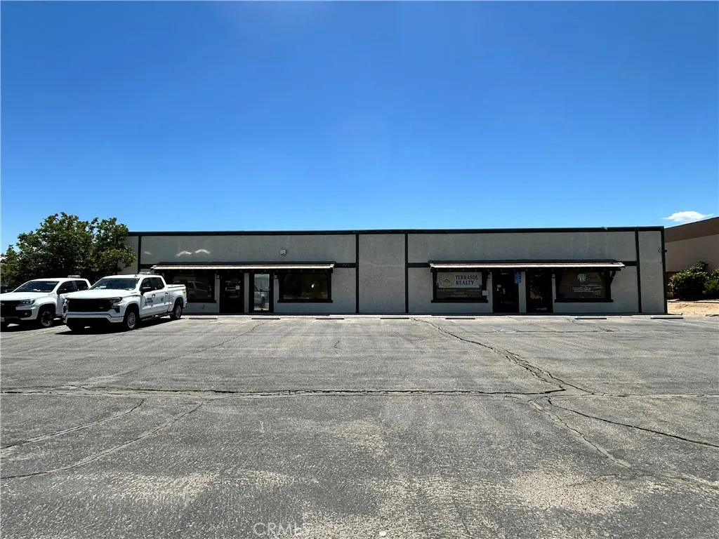 Additional image 9 of 15353 Bonanza Rd, Victorville, CA 92392