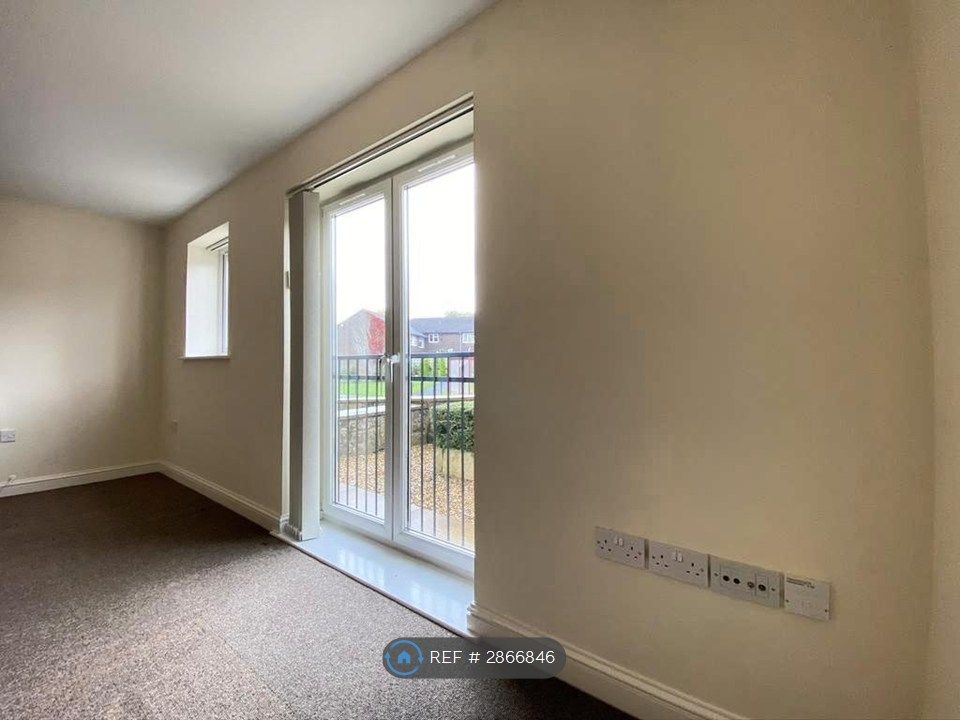 1 bed flat to rentMoss, Wrexham LL11 photo 5