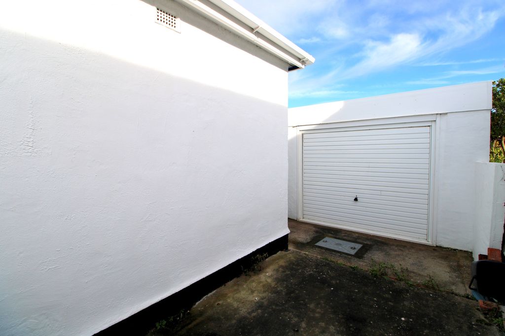 Additional image 15 of 2 bed bungalow for saleWoodside Avenue, Kinmel Bay LL18