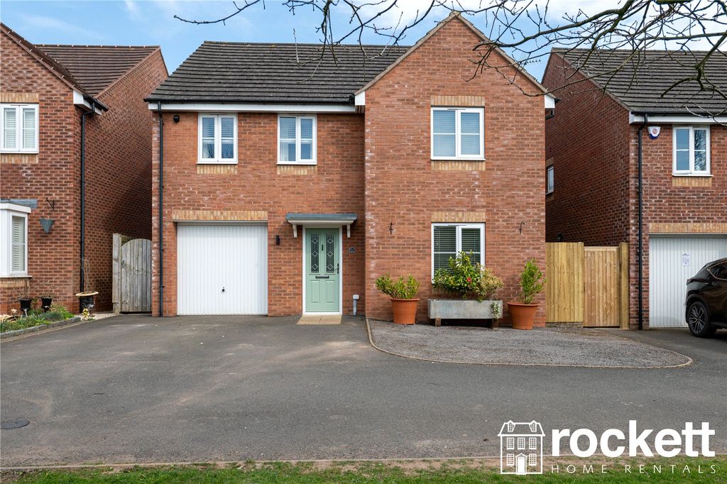 4 bed detached house to rentPhoenix Rise, Pipe Gate, Market Drayton TF9 photo 3