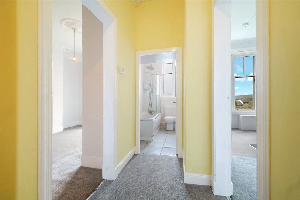 Additional image 4 of 1 bed flat for saleRosebank Terrace, Kilmacolm PA13