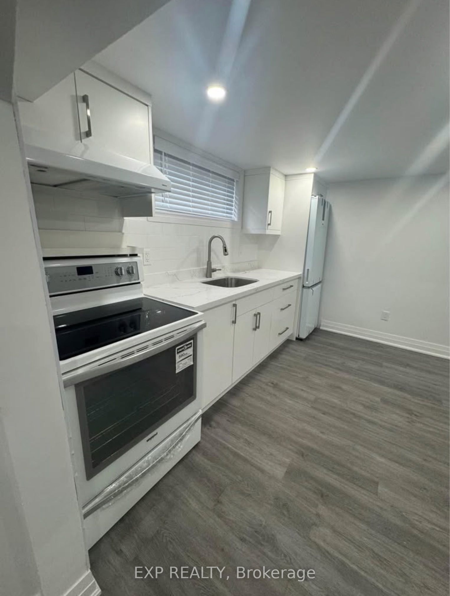 Additional image 6 of BSMT-148 Cosburn Avenue S, Toronto, ON, M4J 2L7
