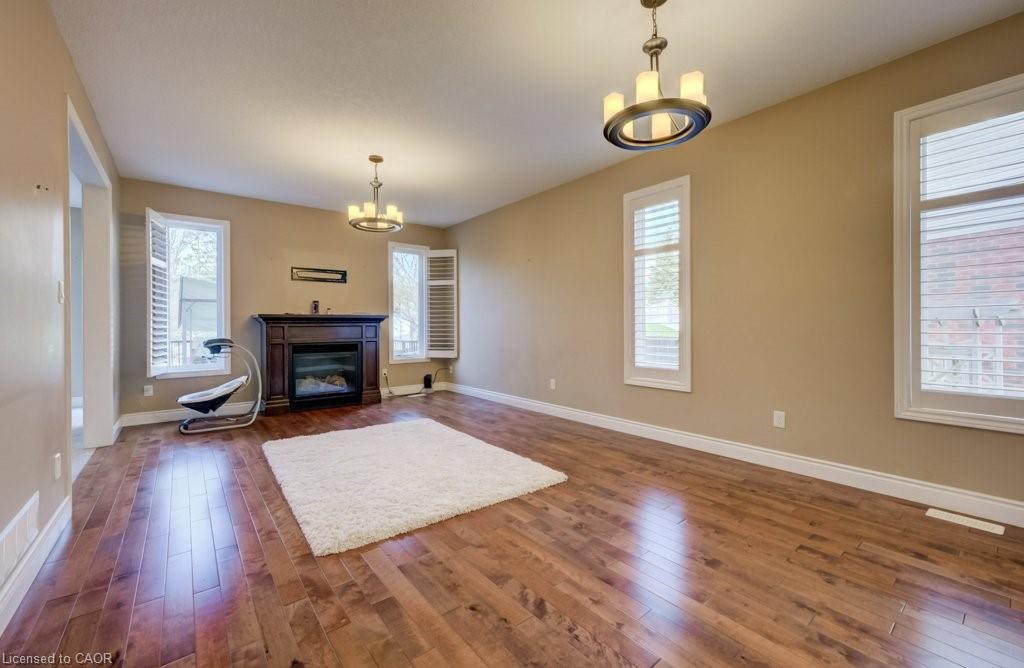 Additional image 6 of UPPER-331 Westpark Crescent, Waterloo, ON, N2T 3A2