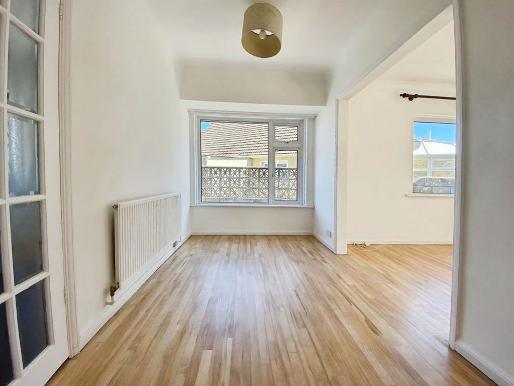 Additional image 4 of 4 bed property to rentMeadow Close, Coychurch CF35