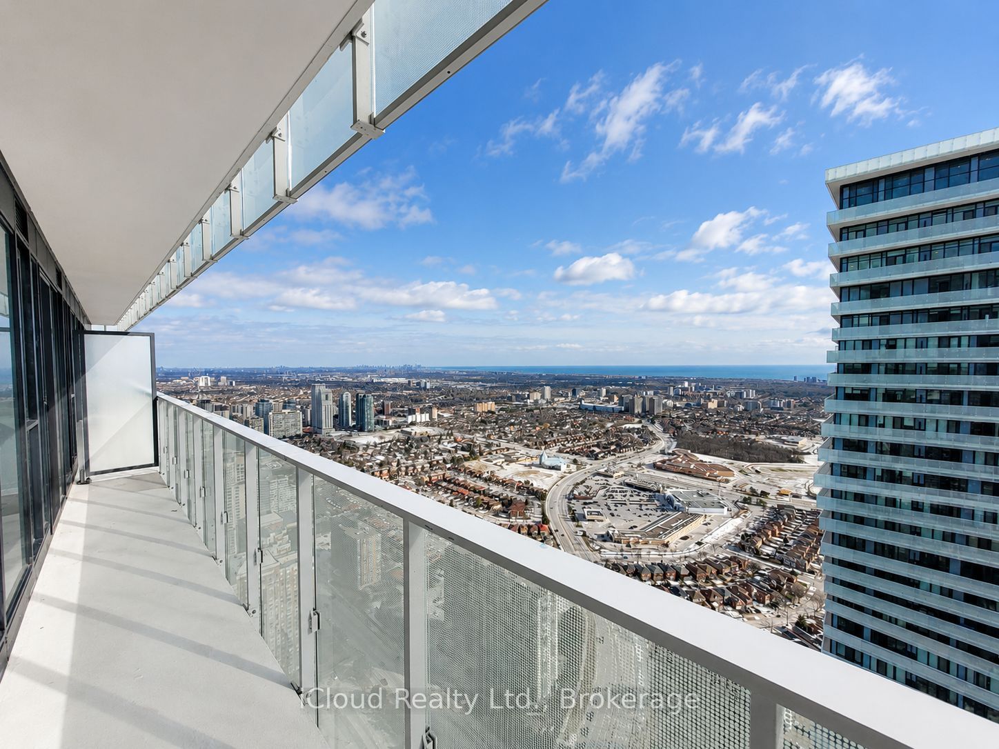 Additional image 3 of 5604-3900 Confederation Parkway, Mississauga, ON, L5B 0M3