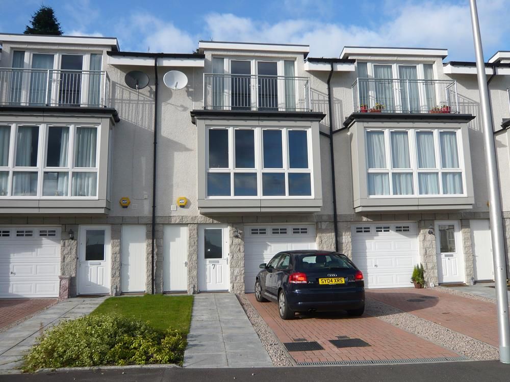 4 bed town house to rentWoodlands Terrace, Cults AB15