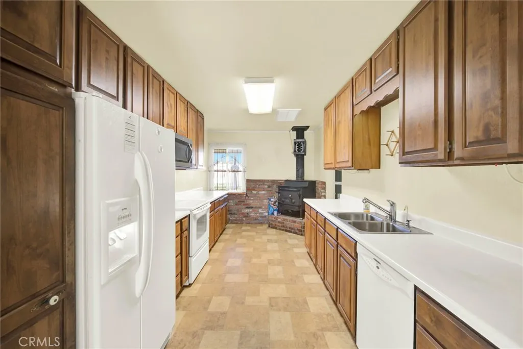 Additional image 41 of 7918 Hwy 99 E, Los Molinos, CA 96055
