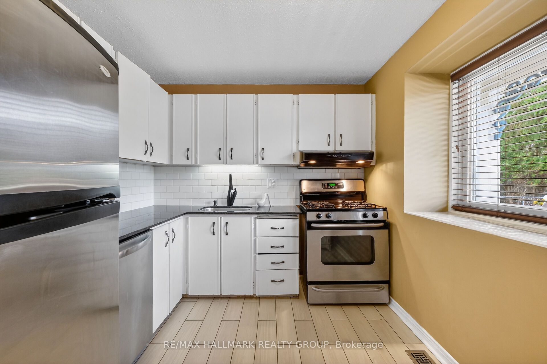 Additional image 5 of 309 Des Epinettes Avenue, Ottawa, ON, K1E 2P1