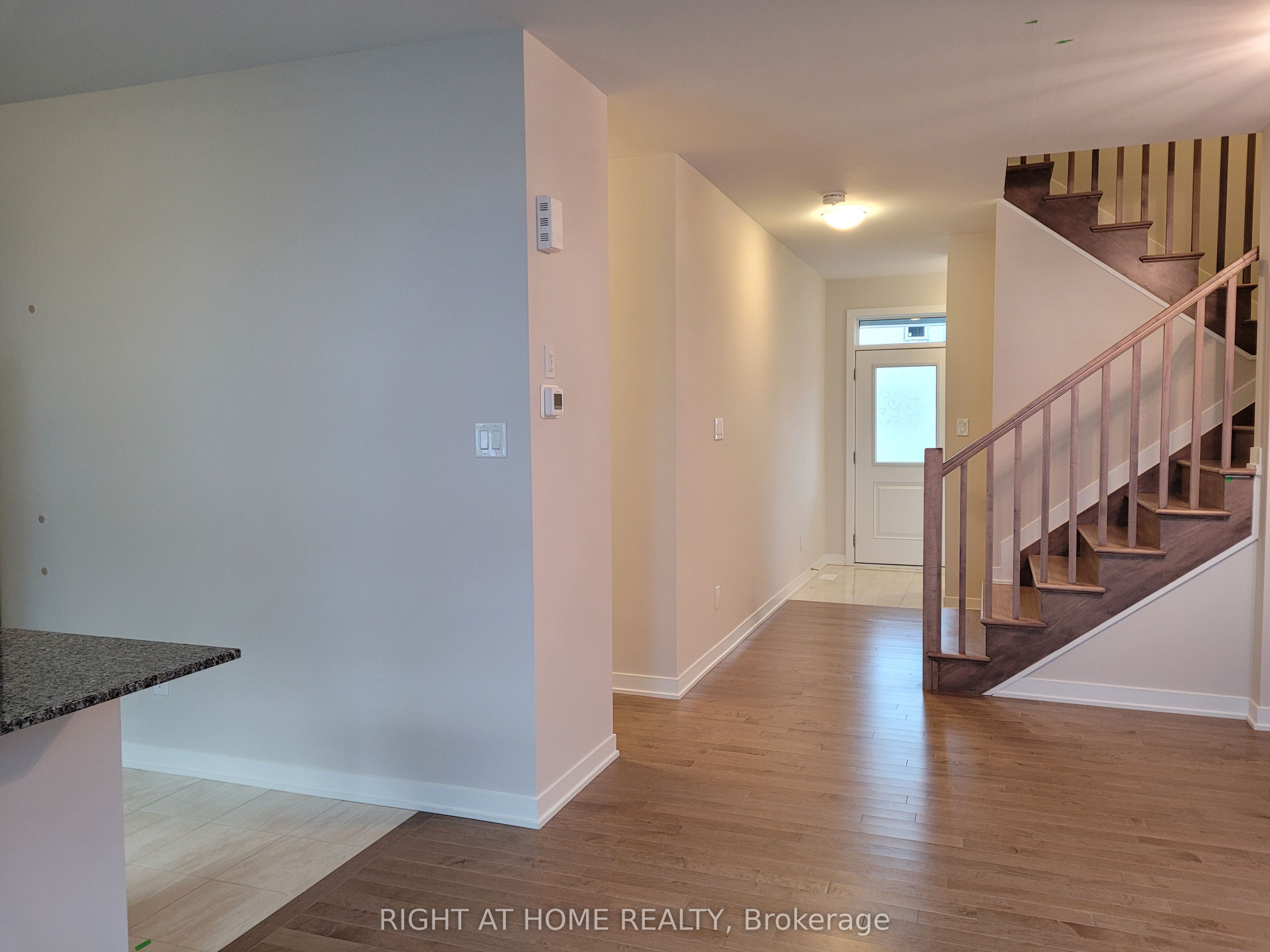 Additional image 2 of 12 Focality Crescent, Ottawa, ON, K2J 6W7