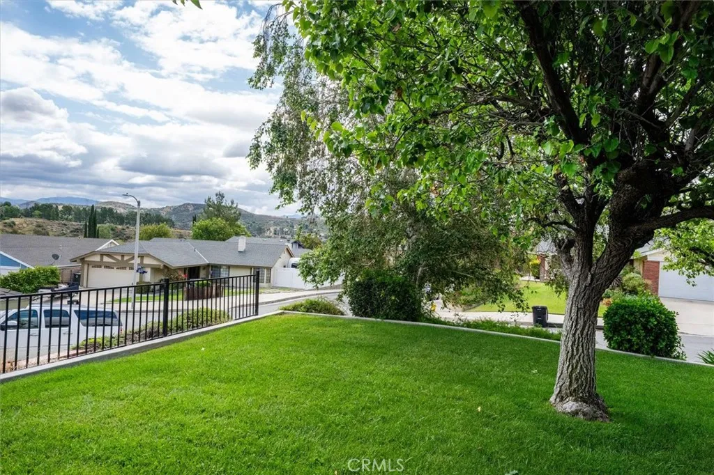 Additional image 35 of 21735 Whey Dr, Saugus, CA 91350