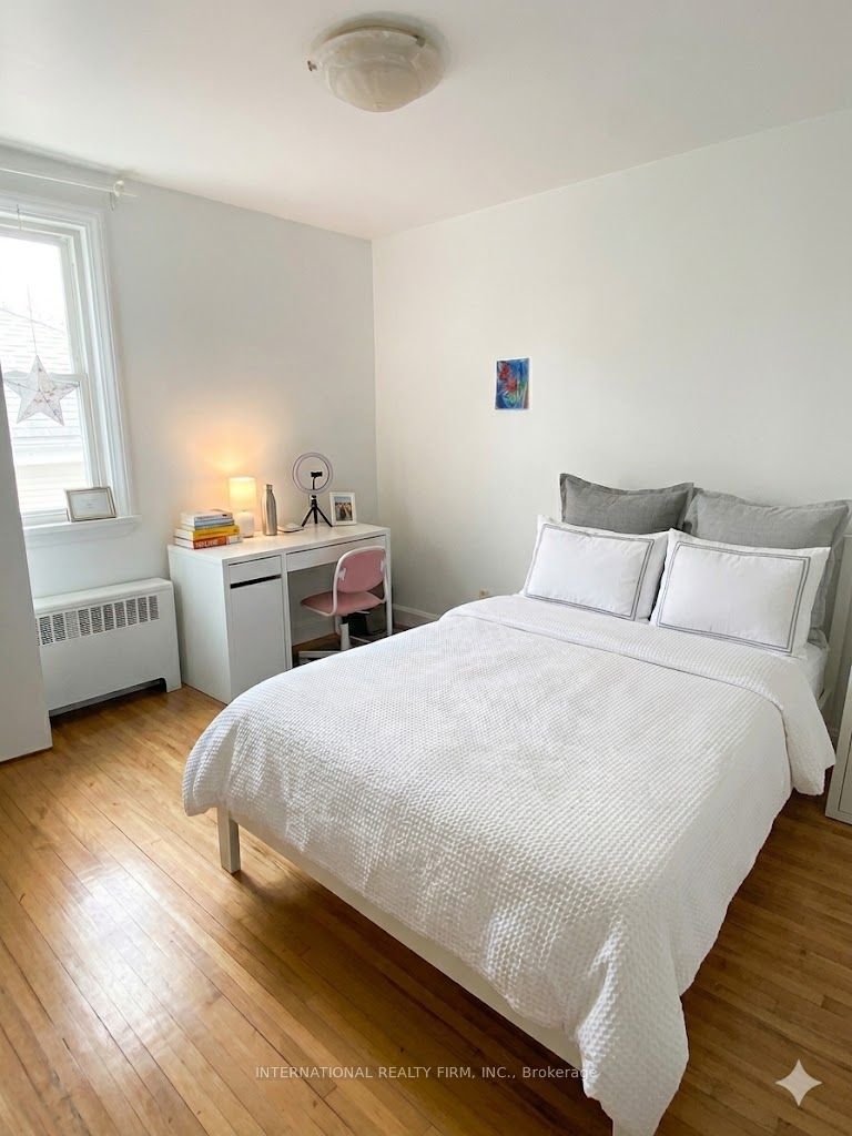 Additional image 3 of 2143 Grange Drive, Mississauga, ON, L5B 1P4