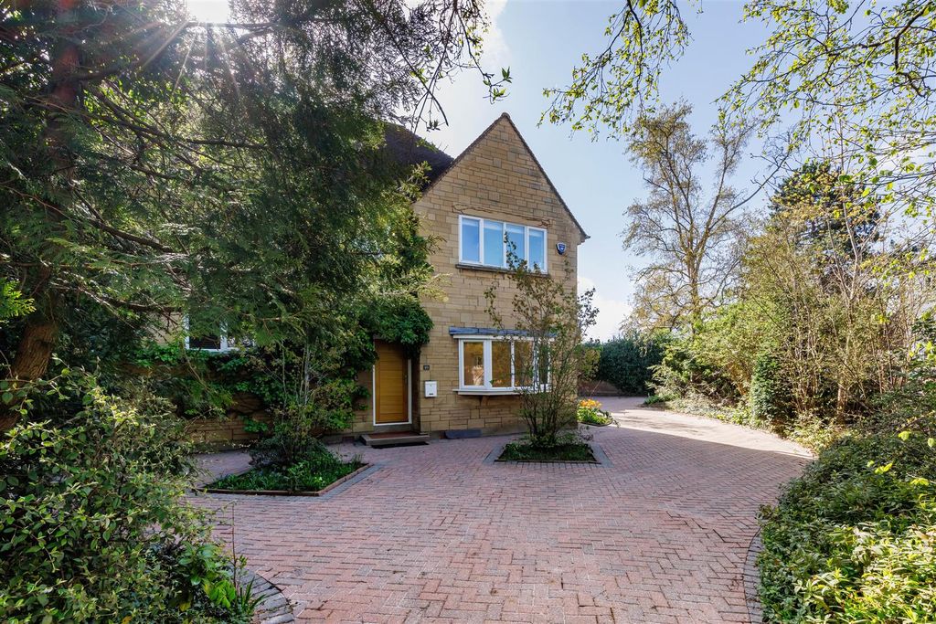 4 bed property to rentUnion Road, Leamington Spa CV32