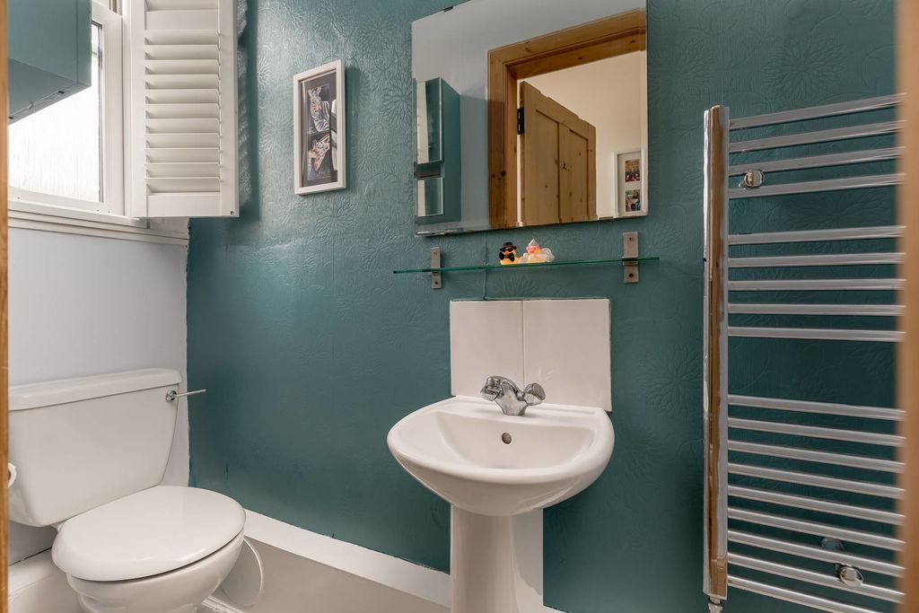 Additional image 12 of 1 bed flat for sale20 Biggiesknowe, Peebles EH45