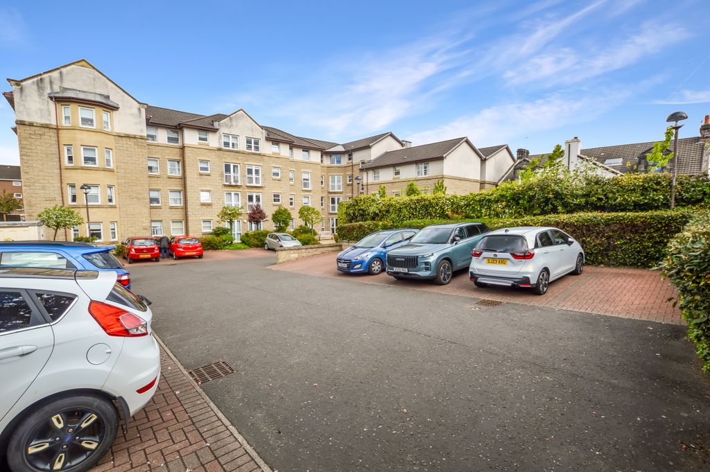 Additional image 16 of 2 bed flat for sale24 Woodside Walk, Hamilton, South Lanarkshire ML3