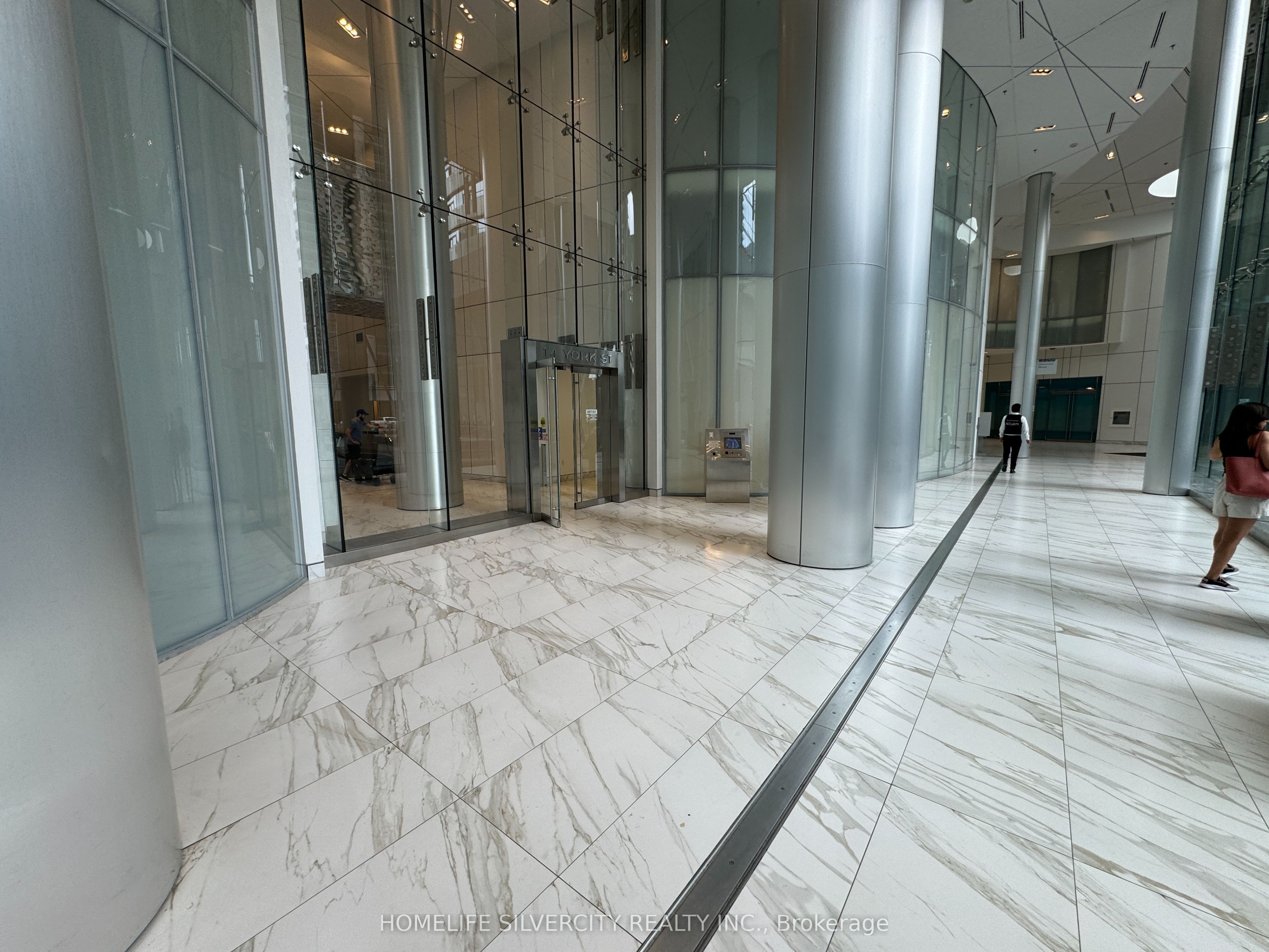 Additional image 3 of 409-14 York Street, Toronto, ON, M5J 0B1