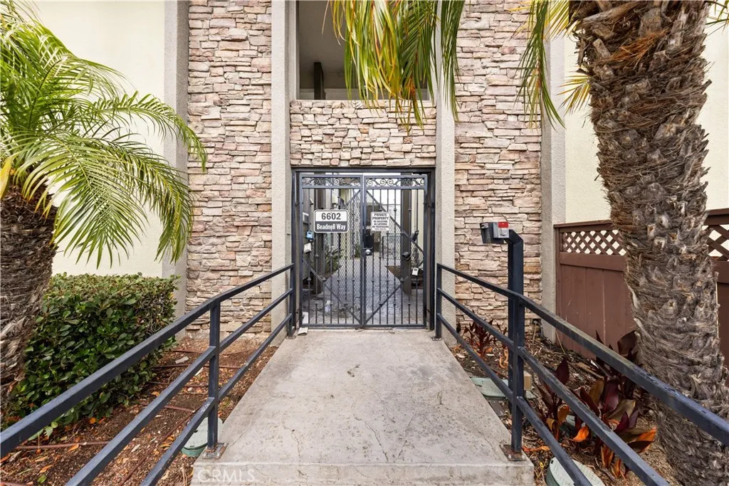 Additional image 18 of 6602 Beadnell Way Unit 22, San Diego, CA 92117