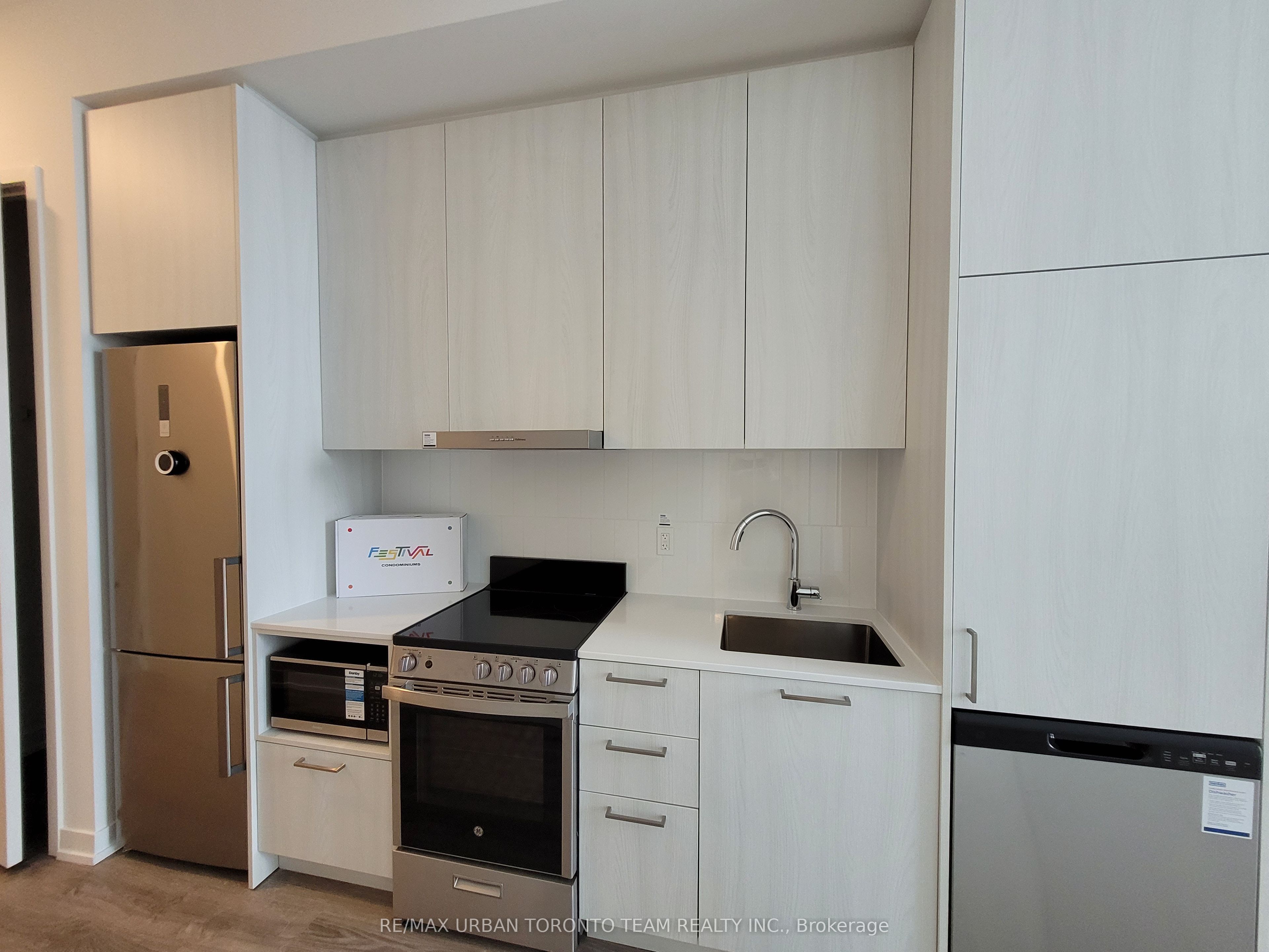 Additional image 5 of 602-195 Commerce Street, Vaughan, ON, L4K 0P9
