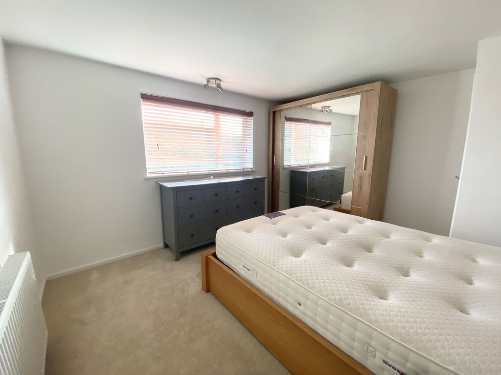 Additional image 4 of 2 bed flat to rentBexley Road, Eltham SE9