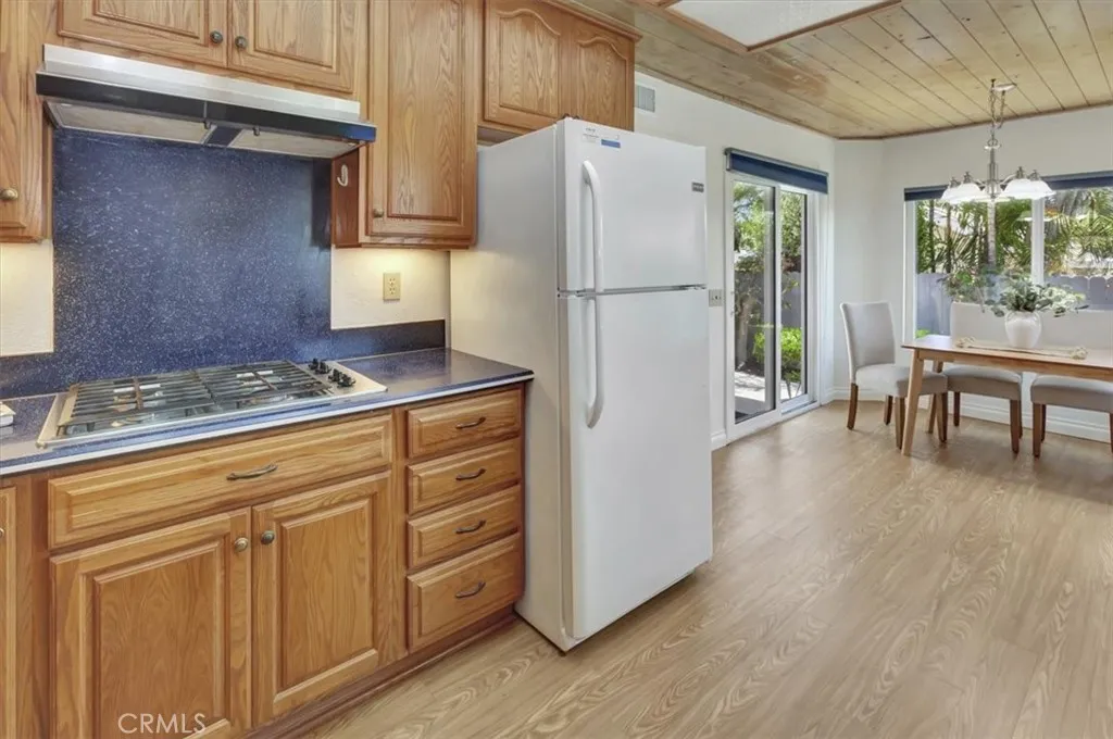 Additional image 19 of 1104 Dennis Drive, Costa Mesa, CA 92626