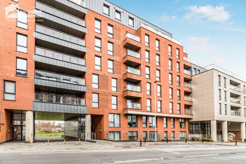 Adelphi Wharf 1, 11 Adelphi Street, Salford, Greater Manchester M3