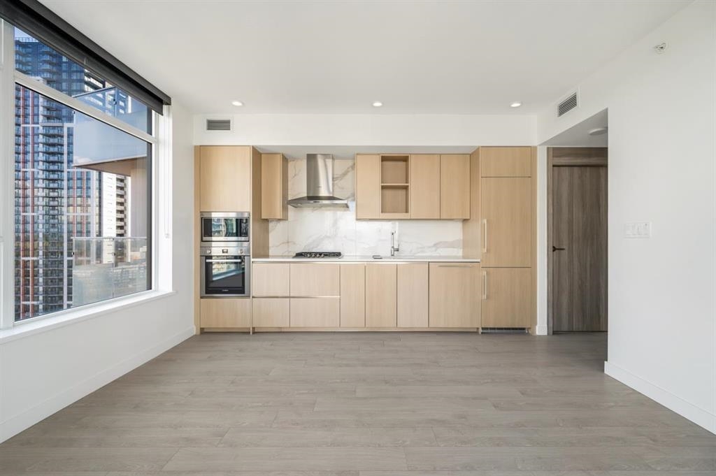 Additional image 5 of 2507 Whalley Boulevard, Surrey, BC, V3T 0P4