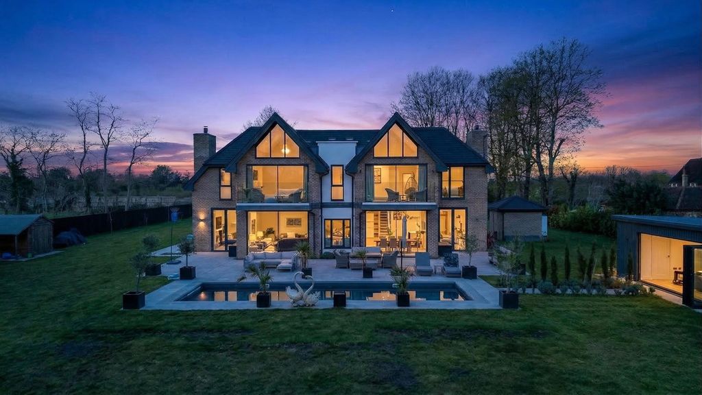 Additional image 45 of 5 bed detached house for saleDorney Reach Road Dorney Reach Maidenhead, Berkshire SL6