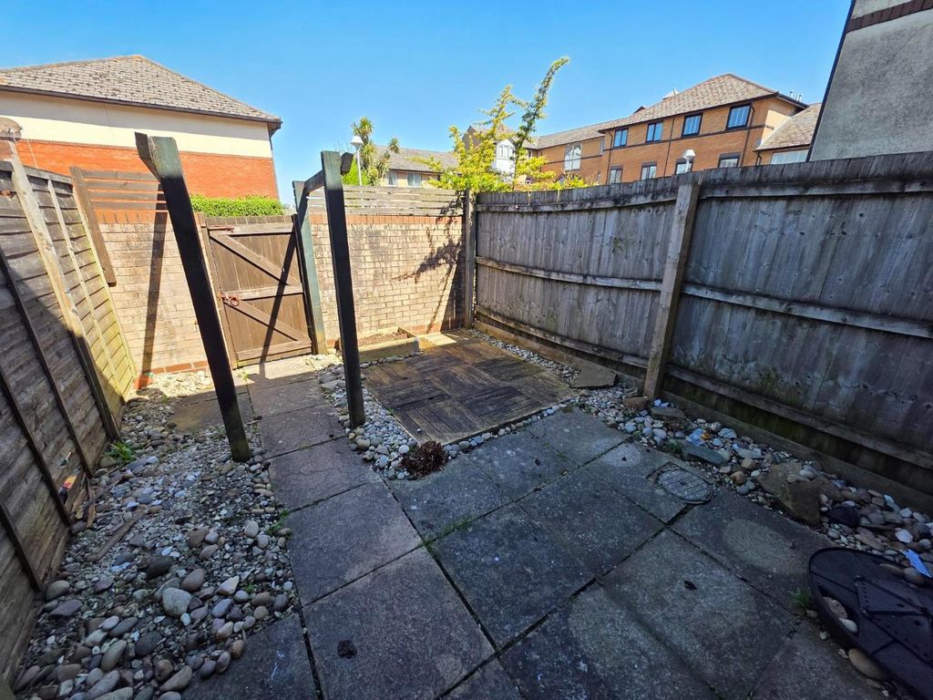 Additional image 9 of 2 bed terraced house to rentPlas St Andresse, Penarth Marina CF64