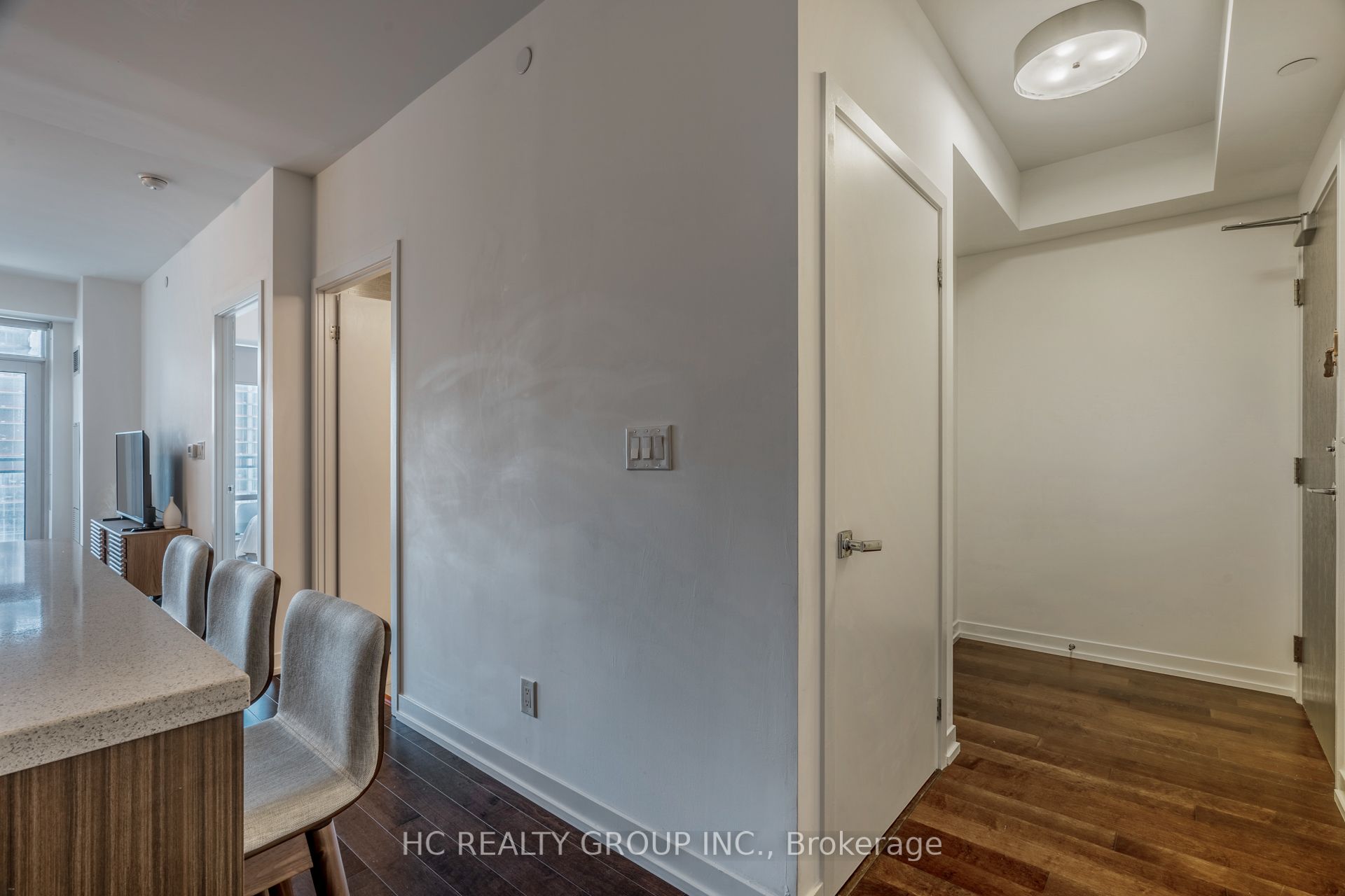 Additional image 5 of 2710-21 Widmer Street, Toronto, ON, M5V 0B8