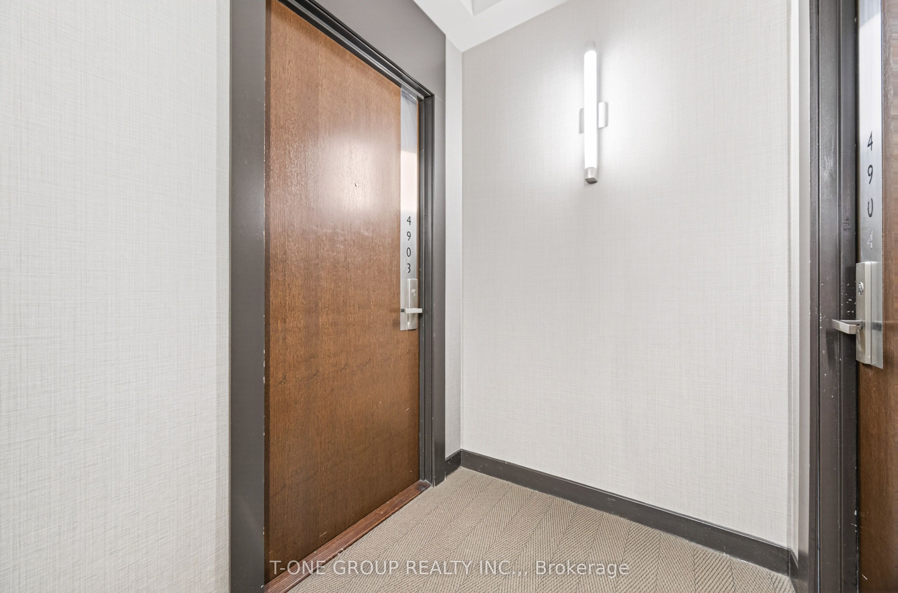Additional image 5 of 4903-70 Temperance Street, Toronto, ON, M5H 4E8