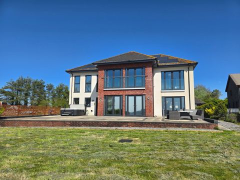 Salthouse Point, Crofty, North Gower, Swansea SA4